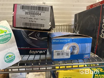 Hyllsektioner med allt innehåll
