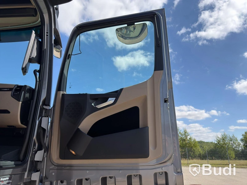 Dragbil Mercedes-Benz 963-4-C ACTROS -2019