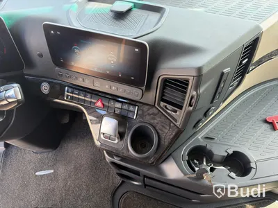 Dragbil Mercedes-Benz 963-4-C ACTROS -2019