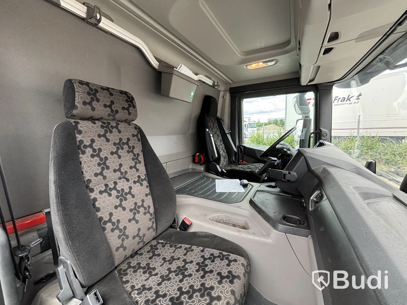 Refrigerated truck Scania P370 B6X2*4NB -2020 | Hultsteins