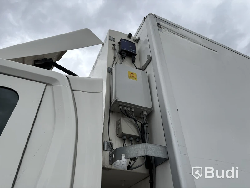 Refrigerated truck Scania P370 B6X2*4NB -2020 | Hultsteins