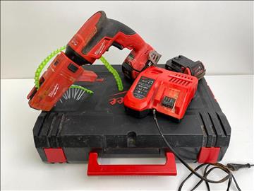 Milwaukee M18 FUEL - automatskruvdragare inkl. 2 batterier