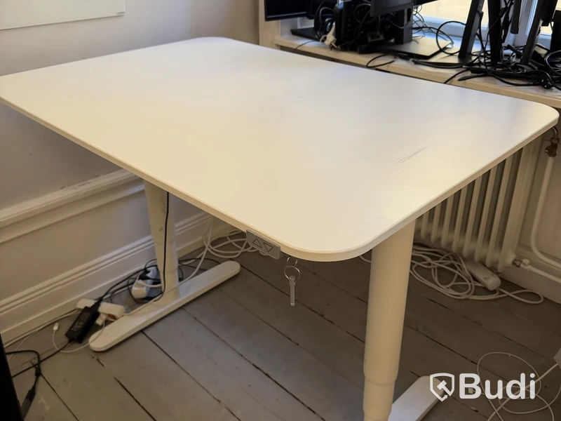 5 st höj- och sänkbara skrivbord IKEA BEKANT