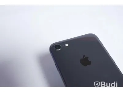 iPhone 8 - 64 GB, 90 procent batterihälsa, Apple.