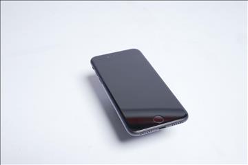 iPhone 8 - 64 GB, 96 procent batterihälsa, Apple.