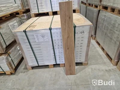 Pallet of vinyl flooring, 35 m², Oak