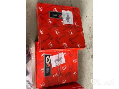 Lot of car spare parts, various makes