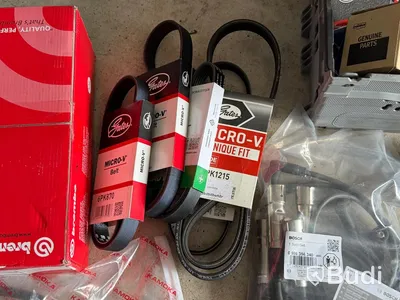 Lot of car spare parts, various makes