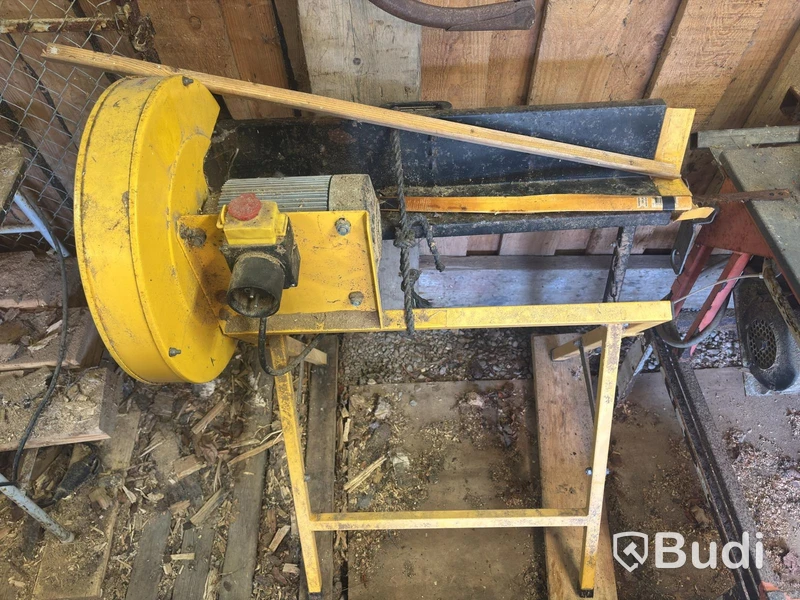 Wood splitter, log saw and table saw
