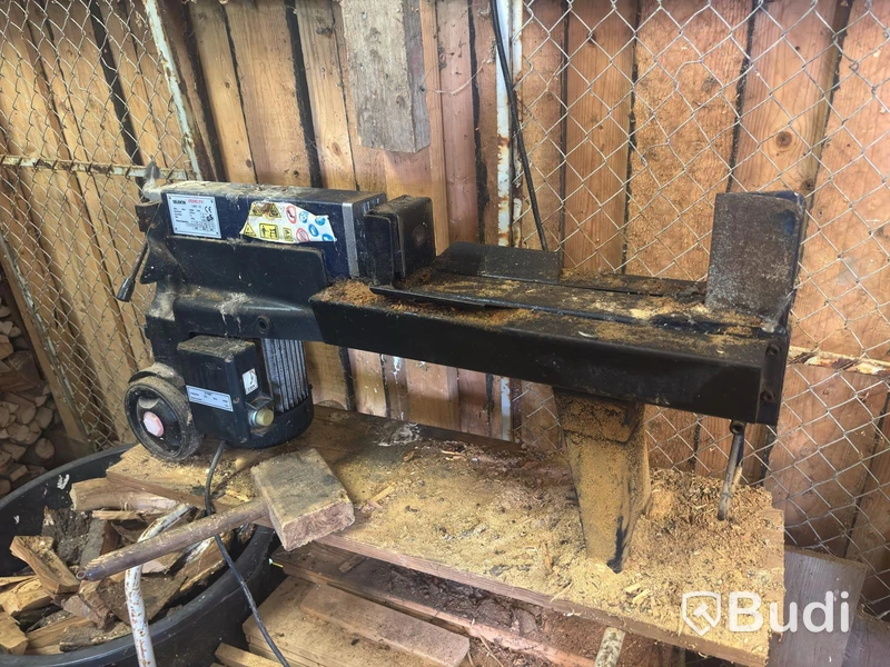 Wood splitter, log saw and table saw