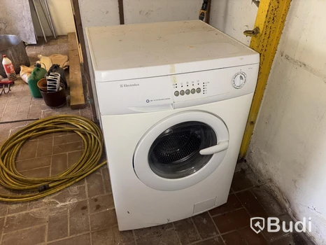 Tvättmaskin Electrolux EWF1029