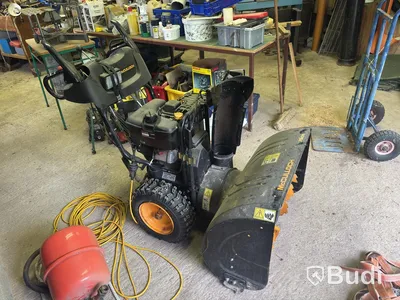 McCulloch Snow Blower, 76 cm