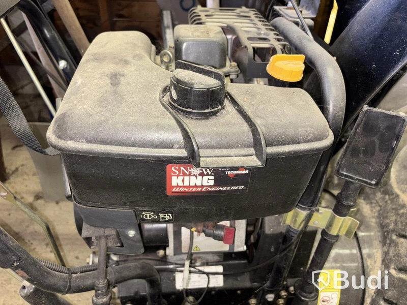 McCulloch Snow Blower, 76 cm