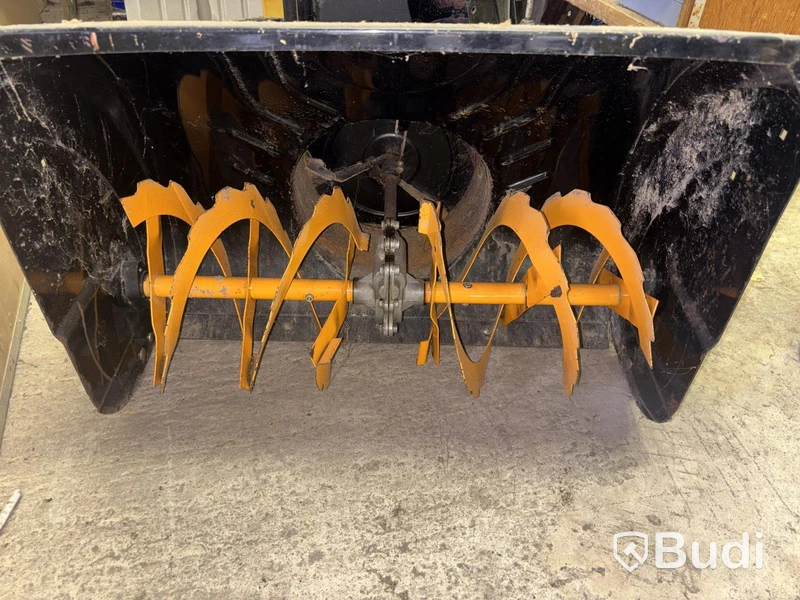 McCulloch Snow Blower, 76 cm