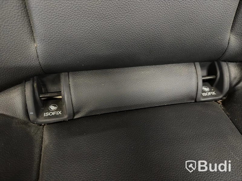 Sätessoffa 3-sits med ISOFIX & Golvskenor – Mercedes-Benz Sprinter