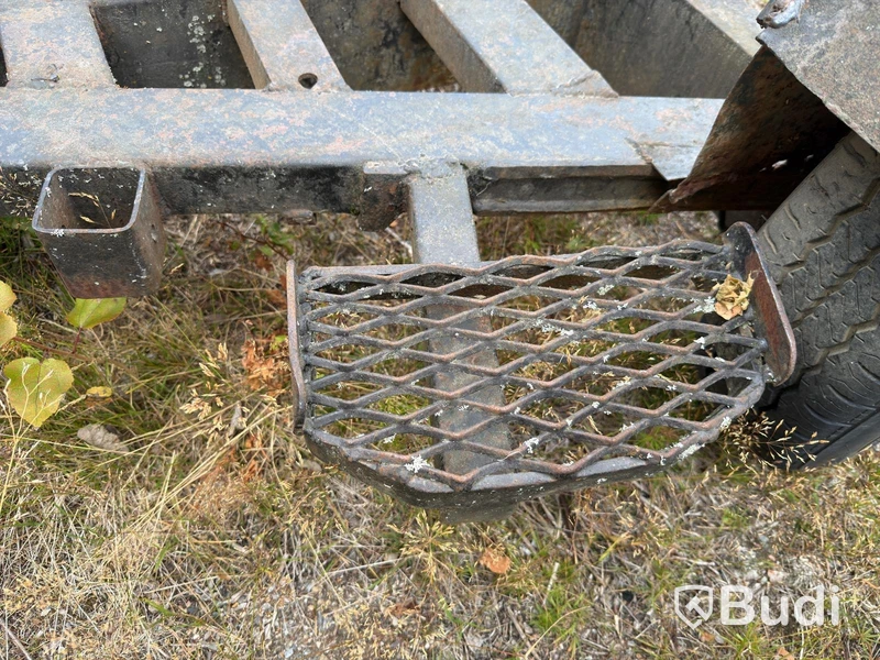Maskintrailer – Boggie med ledad dragstång