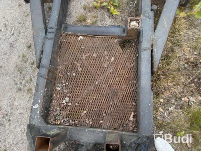 Maskintrailer – Boggie med ledad dragstång