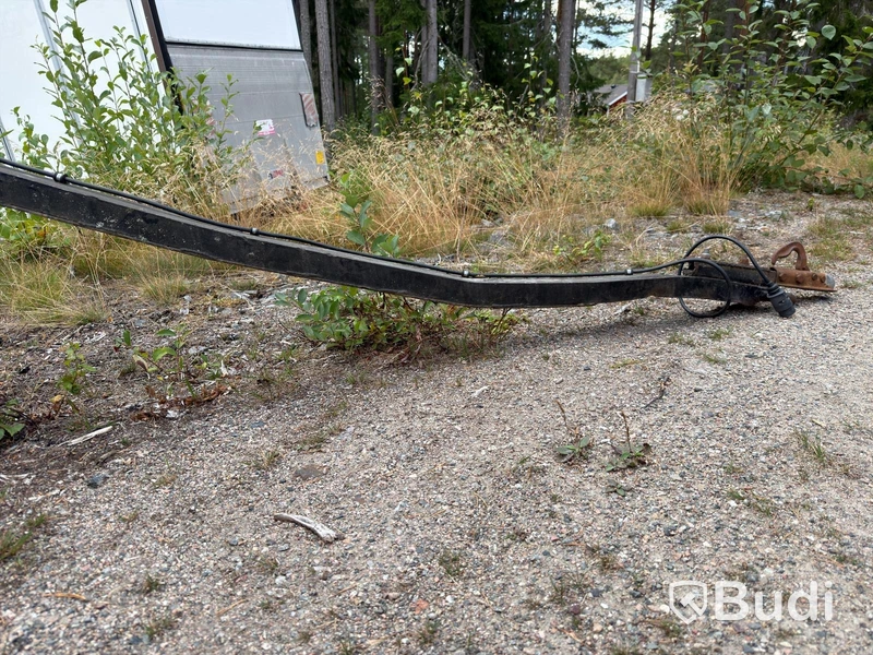 Maskintrailer – Boggie med ledad dragstång