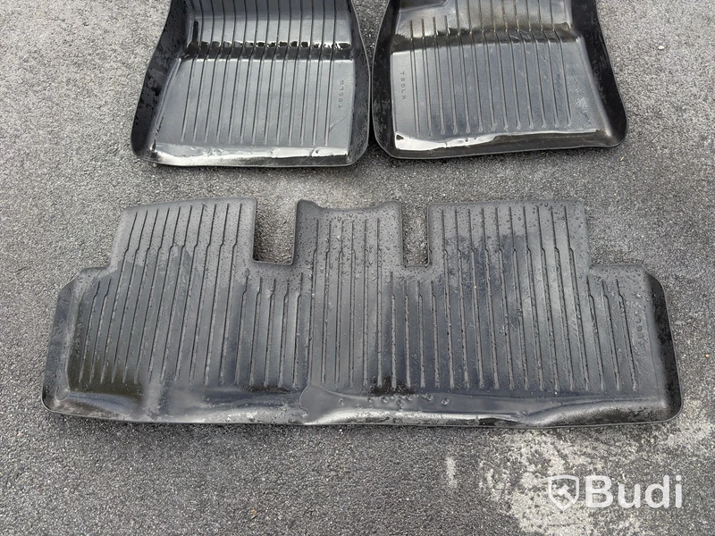 Tesla floor mats, WeatherTech, 5-piece set