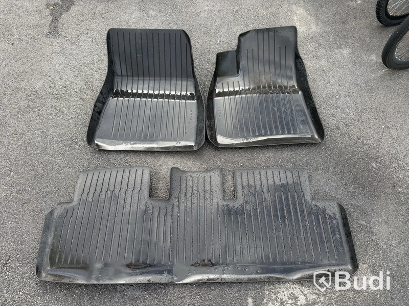 Tesla floor mats, WeatherTech, 5-piece set