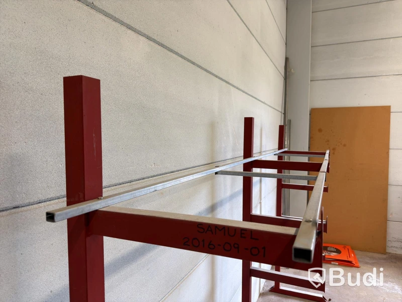 Cantilever rack – 3 sections