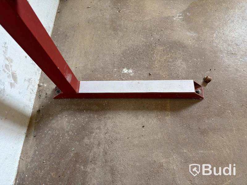 Cantilever rack – 3 sections