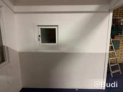 Showroom / Display module – Freestanding – Approx. 2.76 x 2.49 m