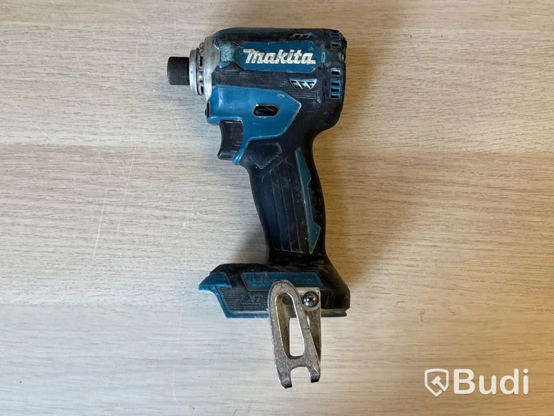 5 st batterimaskiner Makita