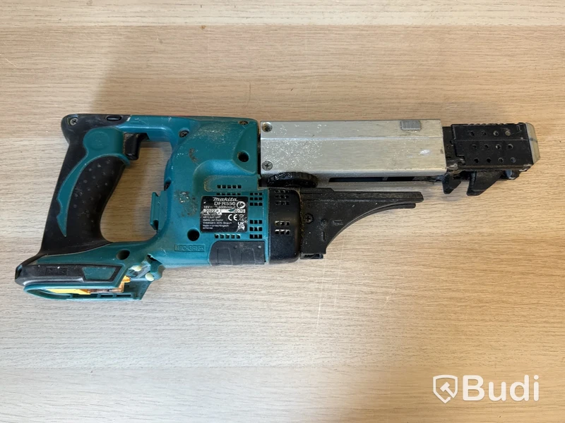 5 st batterimaskiner Makita