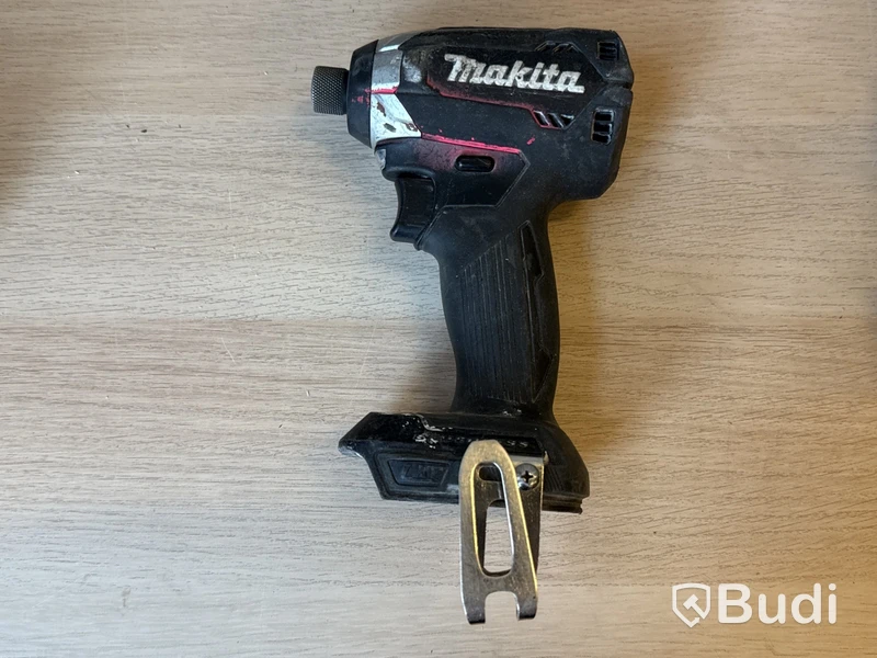 4 st batterimaskiner Makita