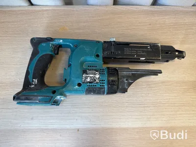 4 st batterimaskiner Makita