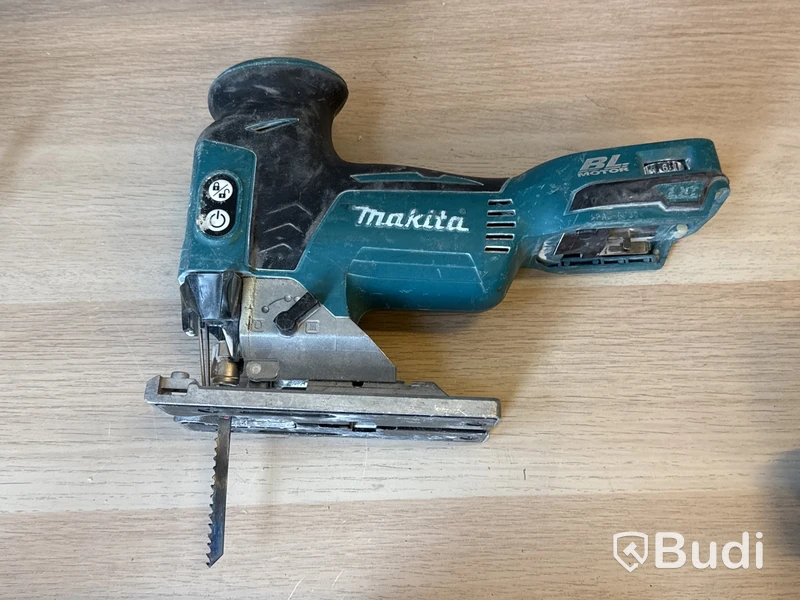 4 st batterimaskiner Makita