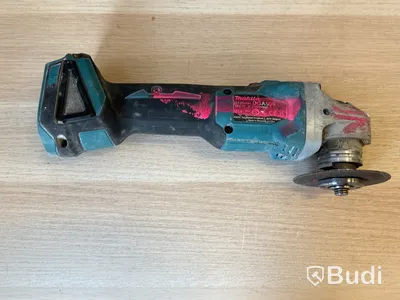 4 st batterimaskiner Makita