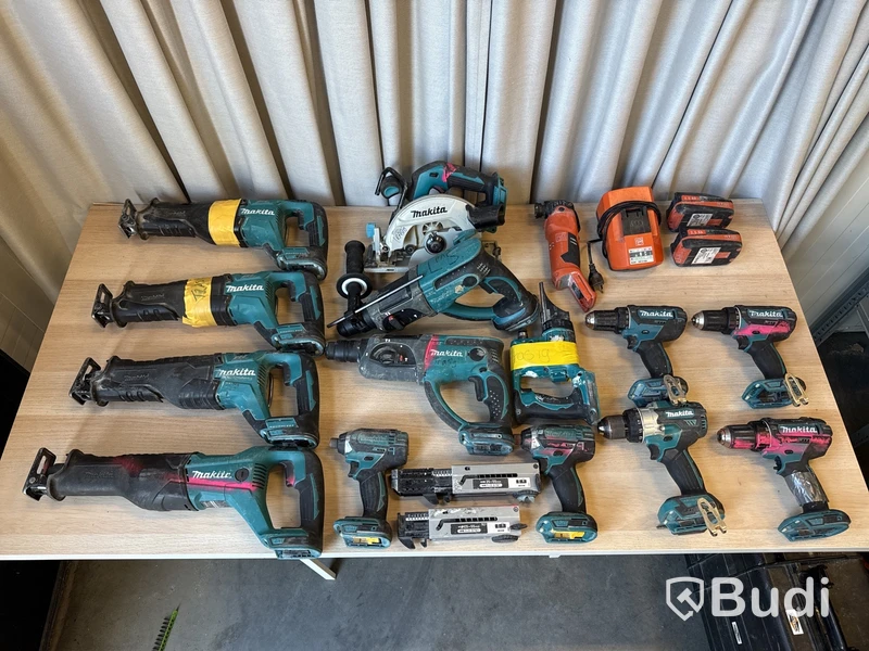 15 st batterimaskiner Makita & Fein | Reservdelsobjekt