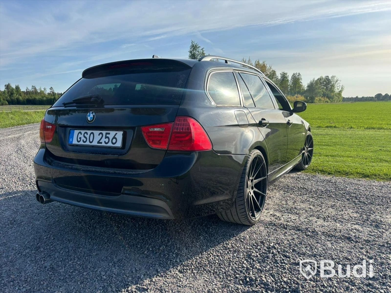 BMW 320i E91 LCI M Sport -2009 | Defekt