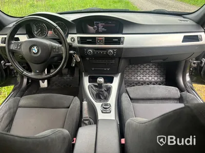 BMW 320i E91 LCI M Sport -2009 | Defekt