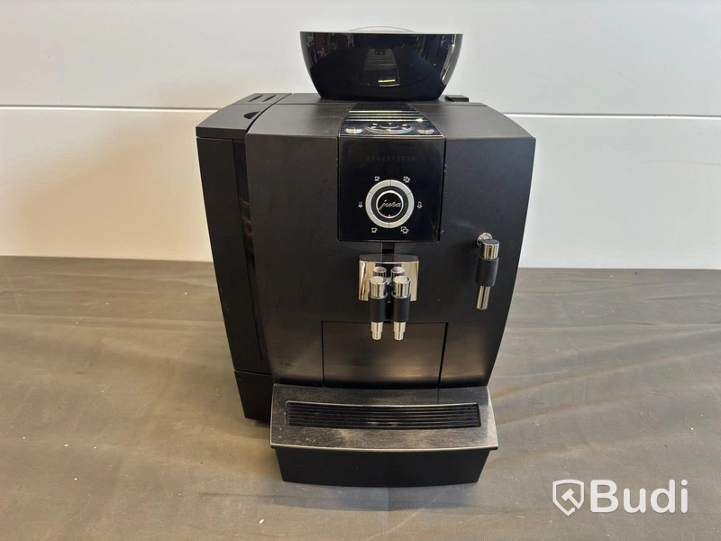 Kaffemaskin Jura XJ6 inklusive mjölkkyl
