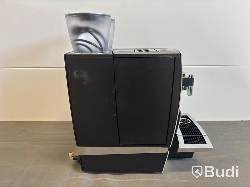 Kaffemaskin Jura GIGA X7c inklusive mjölkkyl