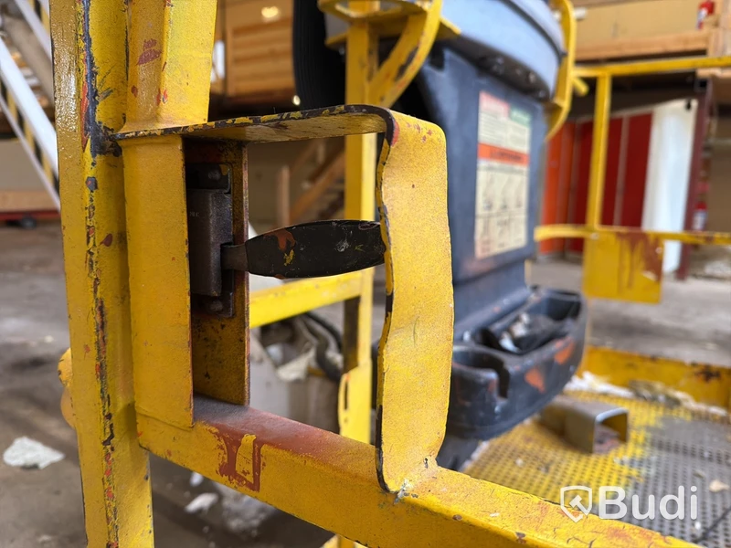 Bomlift JLG 460SJ 2003 | 4 144 h | Ny servad