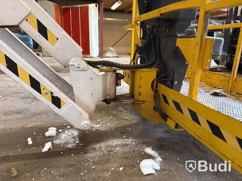Bomlift JLG 460SJ 2003 | 4 144 h | Ny servad