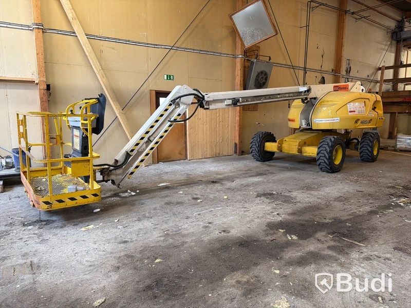 Bomlift JLG 460SJ 2003 | 4 144 h | Ny servad