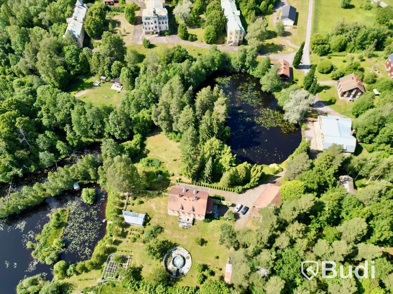 Fastighet Motala Bona 2:37 Läkarvillan