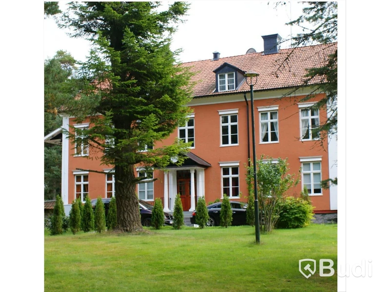 Fastighet Motala Bona 2:37 Läkarvillan