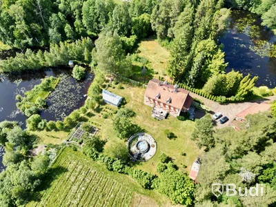 Fastighet Motala Bona 2:37 Läkarvillan