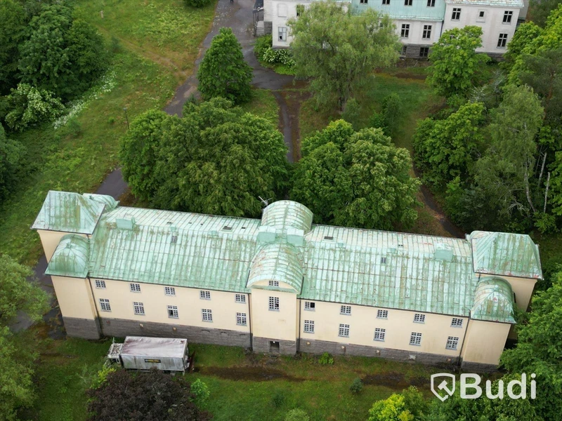 Fastighet Motala Bona 2:73 (The Castle Complex 2:73)
