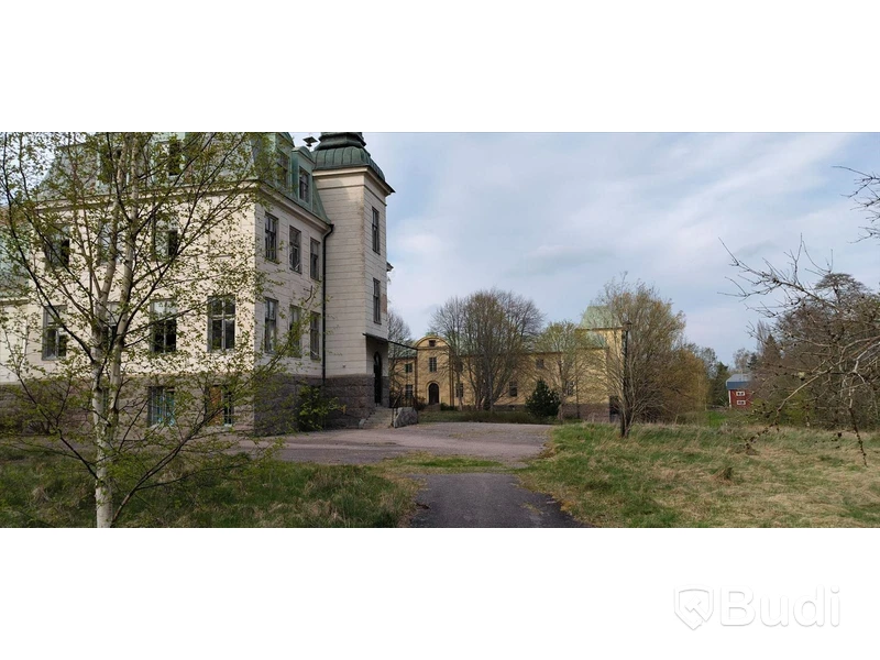 Fastighet Motala Bona 2:73 (The Castle Complex 2:73)