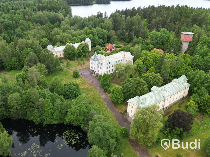 Fastighet Motala Bona 2:73 (The Castle Complex 2:73)