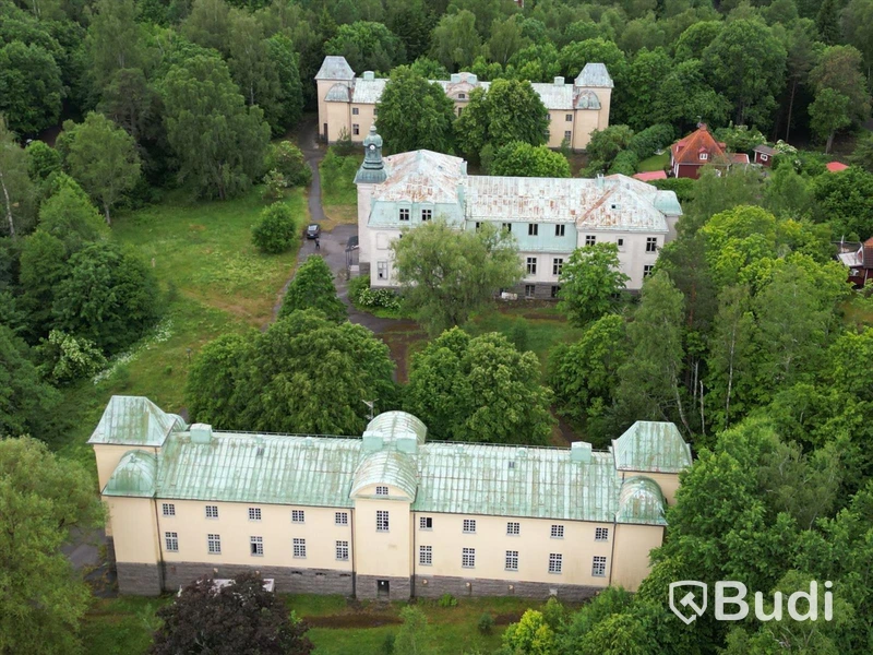 Fastighet Motala Bona 2:73 (The Castle Complex 2:73)