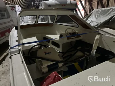 Båt Uttern Favorit 510, på trailer