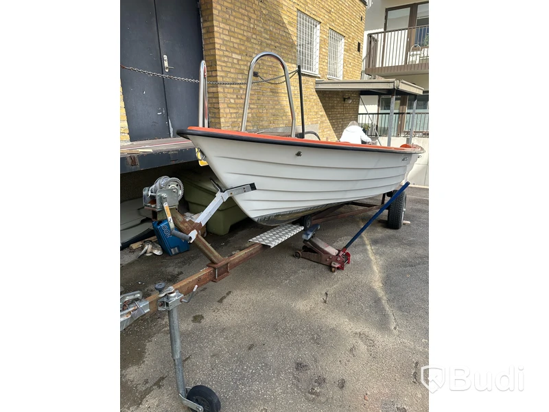 Båt Crescent 500, med trailer